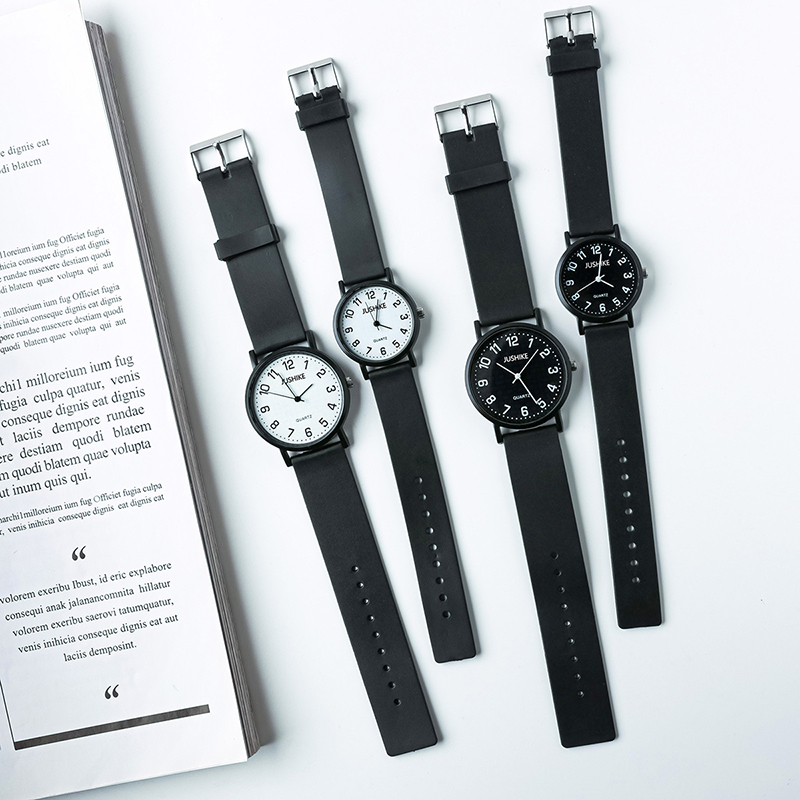 Semplice orologio nero Orologi - Silicone Band Women recensione e prezzo